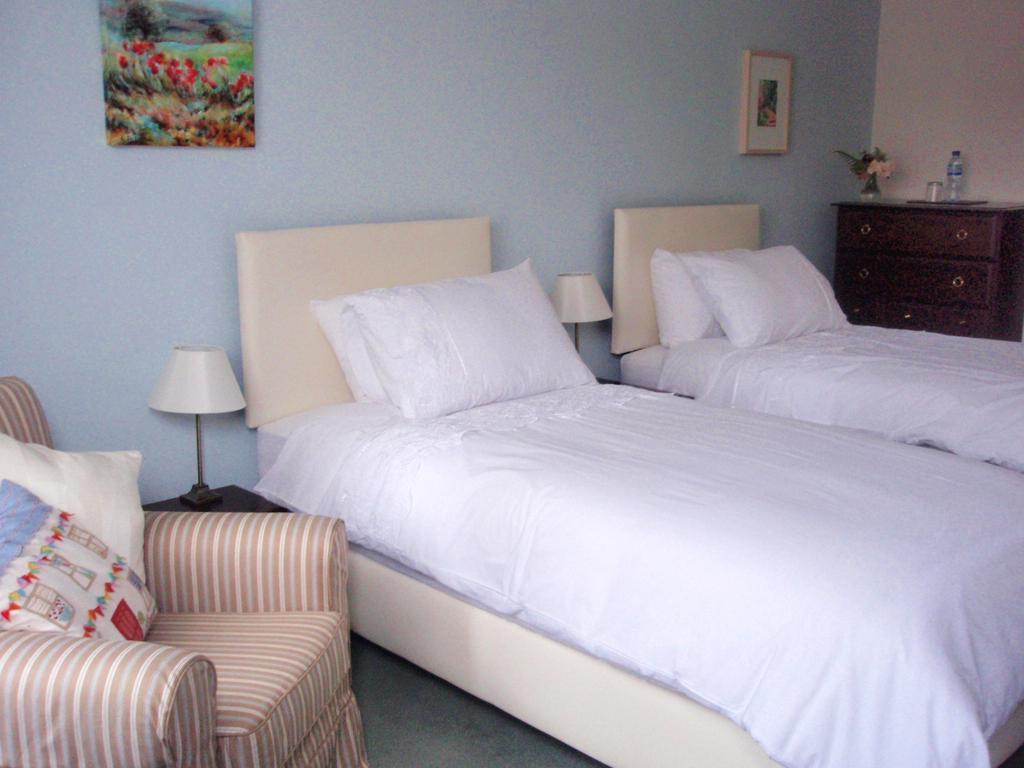 Weston House Bed and Breakfast Bampton  Rum bild